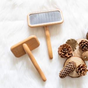 Brosse à lisser pour chien de toilettage pour animaux de compagnie avec manche en bois incurvé avec coussin d'air en caoutchouc super doux brosse pour animaux de compagnie - Product Image 5