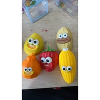 Jouet anti-stress amusant en forme de fruits à presser, avec expressions, texture croquante et moelleuse, Kawaii Fraise, Maïs, Cacahuète, Fromage