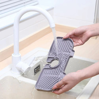 Support de barre de savon en silicone pour évier de cuisine Distributeur de savon à vaisselle auto-drainant Plateau Comptoir Caddy Organisateur Matière plastique