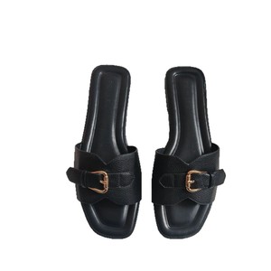 Sandalias de verano para mujer, de felpa suave, con colores mixtos, cálidas para exteriores, con hebilla, suela de goma, punta redonda, al por mayor - Product Image 5