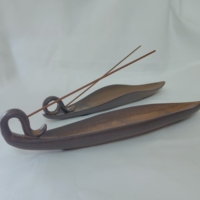 Brûleur d'encens en céramique d'usine en gros avec parfum de pin Porte-parfum de feuille de graine de bois de style chinois Porte-encens bon marché