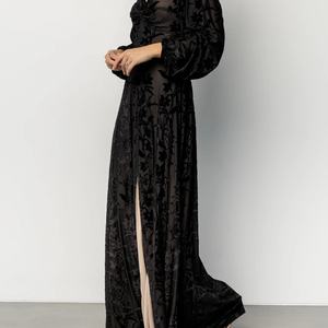 เดรสยาวผู้หญิงแบบใหม่ แขนกุด คอวี แขนยาว ดีไซน์หรูหรา สำหรับงานเลี้ยงตอนเย็น สีดำ ผ้ากำมะหยี่ - Product Image 3