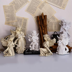 Statuetta Decorativa Floreale Vintage in Stile Europeo con Angelo e Fata - Ornamento da Scrivania per Compleanno/Laurea - Product Image 2