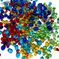 ODM OEM 2-4MM 6-9MM Piedras de vidrio plano Cuentas de vidrio transparente Guijarros de vidrio verde Azul Rojo utilizados en la decoración del jardín