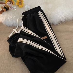 <span class=keywords><strong>Pantalones</strong></span> Deportivos Casuales <span class=keywords><strong>de</strong></span> Pierna Recta <span class=keywords><strong>para</strong></span> <span class=keywords><strong>Hombre</strong></span> y Mujer, Diseño Original, <span class=keywords><strong>Tela</strong></span> Chenille, Corduroy a Rayas <span class=keywords><strong>de</strong></span> Alta Calidad - Product Image 2