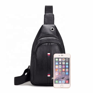 Sac <span class=keywords><strong>Banane</strong></span> de Poitrine et d'Épaule en <span class=keywords><strong>Cuir</strong></span> PU pour Homme – Pochette <span class=keywords><strong>Ceinture</strong></span> et Sac de Taille, Vente en Gros - Product Image 4
