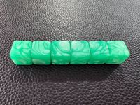 Dés D6 personnalisés à angle droit de 16 mm, imprimés et gravés, multicolores, à motifs de perles et de marbre, avec faces lisses et planes