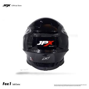 หมวกกันน็อค JPX Fox1 Solid Black Metallic Supermoto Cross ดีไซน์เรียบหรู พร้อมการเคลือบผิวเมทัลลิกที่โดดเด่นเพื่อการปกป้อง - Product Image 2