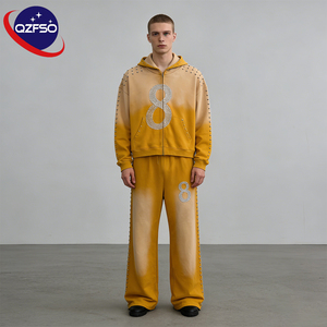 Ensemble survêtement QZFSO personnalisé vintage délavé à l'acide, style streetwear, avec sweat à capuche zippé et pantalon de survêtement, effet vieilli et orné de strass - Product Image 1