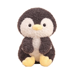 Jouets en peluche mignons et sûrs pour enfants, 9 styles, vente en gros directe d'usine, décorations de bureau, cadeaux de vacances - Product Image 1
