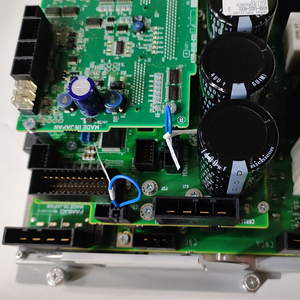 โมดูลเครื่องขยายเสียงเซอร์โวไดรฟ์หุ่นยนต์ Fanuc A20B-8101-0790 A06B-6400-H002 A20B-2102-0212 - Product Image 4