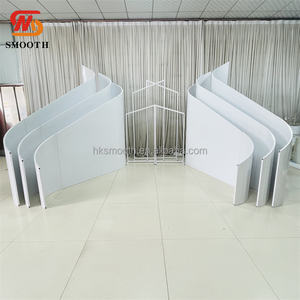 ฉากหลังงานแต่งงานทรงโค้งโลหะสีขาว พร้อมขาตั้งฉากหลังโลหะขนาดใหญ่ ดีไซน์สวยงาม - Product Image 2