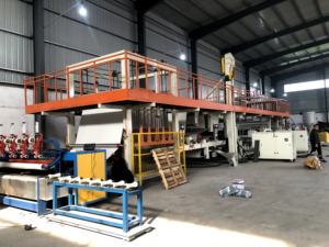 อุปกรณ์สายพานเคลื่อนที่สำหรับงานกันซึมภายนอกอาคาร ผลิตจากวัสดุ HDPE โพลีเมอร์คุณภาพสูง เป็นมิตรต่อสิ่งแวดล้อม สำหรับงานมุงหลังคาด้วยแผ่นกันซึม ยี่ห้อเยว่ฮวา - Product Image 5