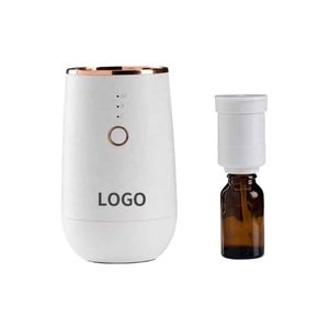 Diffuseur d'huiles essentielles pour voiture, humidificateur portable, diffuseur de parfum, désodorisant avec logo - Product Image 1