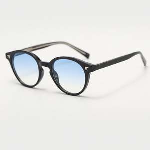 Gafas de Sol Redondas con Logotipo Personalizado, Estilo Vintage 2025, con Remaches Metálicos en las Patillas, Protección UV400, TR90, para Hombre y Mujer - Product Image 4