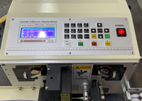 Machine automatique de découpe et de pelage de fils électroniques avec lame en acier tungstène, précision de 0,01 mm et capacité de 200 à 1000 mm
