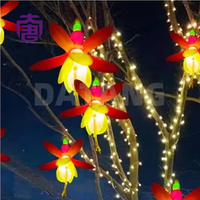 Özelleştirilmiş IP65 Dinamik Simülasyon Fener Çiçek Asılı Işık Modelleme Lambası Park Peyzaj Gece Turu Aydınlatması Festivali İçin