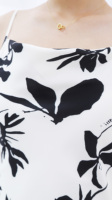 Robe trapèze élégante pour femmes, bretelles spaghetti, motif floral noir, longue robe maxi décontractée pour l'automne, vacances, mode, en mousseline