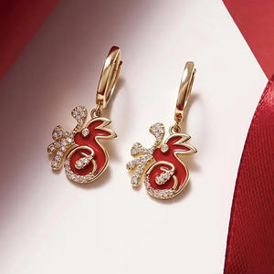 Pendientes con caracteres chinos rellenos de oro con diamantes redondos de talla brillante engastados en bisel para mujer, joyería de regalo de estilo clásico - Product Image 4
