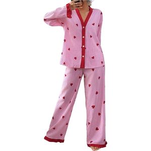 Ensemble de pyjama personnalisé pour femme à rayures et imprimé cœur, manches longues, vêtements de nuit doux, chemise boutonnée à col en V et pantalon, tenue décontractée - Product Image 5