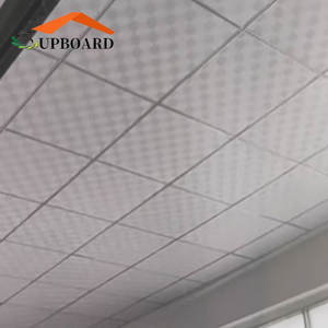 Panneau mural en PVC ignifuge, panneau de <span class=keywords><strong>plafond</strong></span> au design moderne, panneau durable anti-moisissure pour l'aménagement d'hôtels, de bureaux et de magasins - Product Image 3