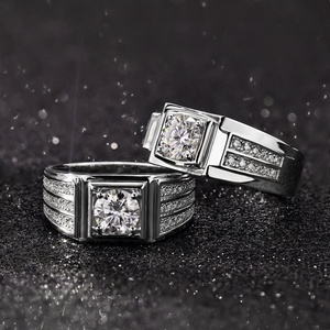 Gra passar diamante prata teste de joias, <span class=keywords><strong>1</strong></span> <span class=keywords><strong>carat</strong></span> branco vvs moissanite anel 925 prata esterlina masculino anel - Product Image 3