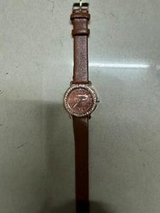 Orologio da Donna con Cinturino in Pelle, Cassa Rotonda Placcata Oro, Lunetta con Diamanti, Smartwatch alla Moda in Colori Misti - Product Image 3