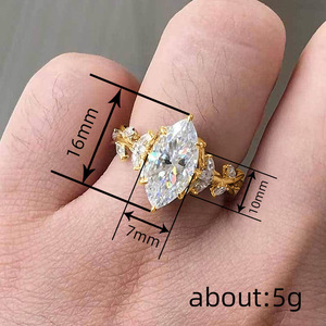 Anello con Design a Foglie e Viti Ispirato alla Natura per Donne - Product Image 4