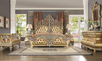 Ensemble de meubles de chambre à coucher en bois massif de luxe royal, traditionnel, confortable, écologique, design d'intérieur