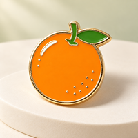 Hersteller OEM Großhandel Frischer Orangen-Zitrusfruchtsaft Markenware Lieferant Großbestellungen Maßgefertigte Metall-Emaille-Anstecknadel