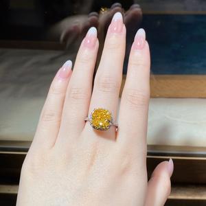 Anillo de Boda Clásico de Plata de Ley 925 con Circonita Cúbica Amarilla de Corte Brillante, Piedra Amarilla Grande, Diseño de Lujo, Chapado en Rodio - Product Image 3