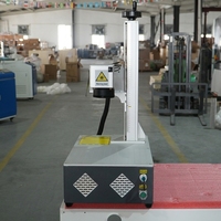 Marqueur laser à fibre optique multi-puissance en option, machine de marquage laser à fibre optique de bureau à vendre