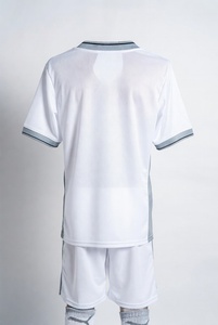 Conjunto de Camiseta de Fútbol Naranja para Hombre, Cuello en V, Manga Corta, Poliéster que Absorbe la Humedad, Ajuste Atlético, para Todas las Temporadas - Product Image 6