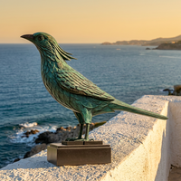Élégante Statue de Pie en Bronze – Sculpture d'oiseau sauvage en bronze, fabriquée à la main par la méthode de la cire perdue