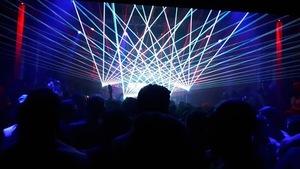 Luz Láser Clase IV de 1/2/3/5/6W, Estructura Sellada IP65, Divergencia <1.2mrad, DMX512, Tarjeta SD, para Publicidad en Exteriores - Product Image 6