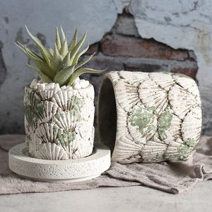 Maceta de Cemento con Relieve Vintage al por Mayor, Maceta de <span class=keywords><strong>Hormigón</strong></span> con Textura 3D Personalizada para Suculentas con Bandeja - Product Image 3