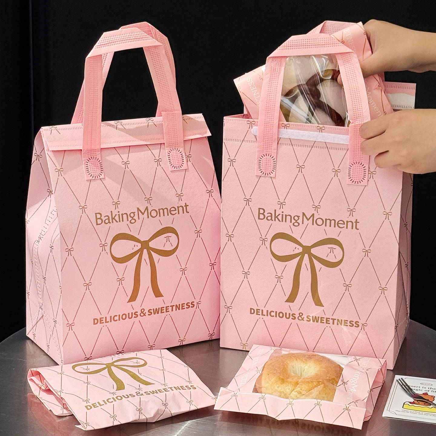 Pink bow style