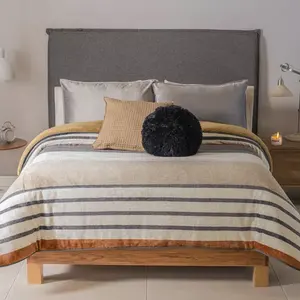 Couverture King Size, Couverture Queen Size rayée en peau de mouton tissée, literie minimaliste pour l'hiver, réversible avec Sherpa - Product Image 4