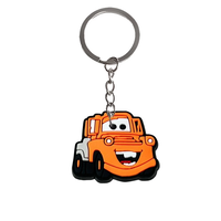 Porte-clés en caoutchouc souple personnalisé en usine, motif voitures de dessin animé, imprimé en typographie, durable, tendance 2026, cadeau promotionnel
