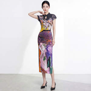Robe mi-longue style mandarin chinois PY 2026 avec imprimé floral, coupe ajustée, manches courtes, en polyester tissé - Product Image 4