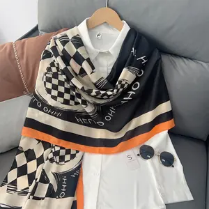 Großhandel 2024 individueller Damen-Baumwoll-Hijab-Schal Leinenschal bedruckte Baumwollschals für Damen-Viskose-Schals