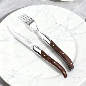 Haute qualité <span class=keywords><strong>Laguiole</strong></span> Style poulet aile couverts ensemble manche en bois vaisselle couverts <span class=keywords><strong>couteau</strong></span> <span class=keywords><strong>fourchette</strong></span> couteaux de cuisine - Product Image 1