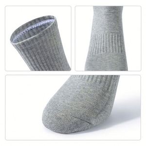 Cadeaux promotionnels personnalisés : Chaussettes de sport pour hommes, chaussettes de basketball en coton rembourrées, chaussettes décontractées à hauteur de cheville – Mots-clés : Chaussettes de sport pour hommes - Product Image 3