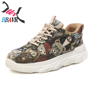 Zapatillas deportivas casuales para hombre con puntera, transpirables, suela suave, forro de malla, antideslizantes para primavera y otoño, que aumentan la altura, estilo urbano. - Product Image 6