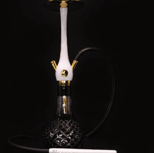 Auf Lager: Klassische 24K Gold Holz-Shisha, Luxuriöse Trendige Tragbare Shisha, Bunte Holz-Wasserpfeife zum Tabakrauchen - Product Image 4