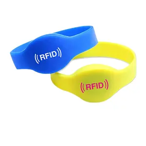 Pulsera inteligente HF RFID de 13,56 MHz, pulsera de silicona F08, banda redonda impermeable, diámetro 65mm 70mm 74mm