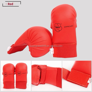 Guantes de <span class=keywords><strong>Karate</strong></span> Suaves con Logotipo Personalizado a Precio de Fábrica y Guantes WKF para Niños y Adultos, Equipo de Artes Marciales Unisex - Product Image 2