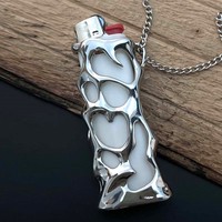 Collier pendentif VAF Amazing Cool Lighter Shell en acier inoxydable poli, chaîne de 60 cm, adapté aux briquets BIC J3