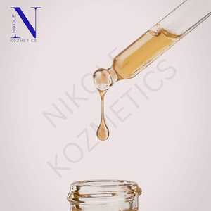 Suero Iluminador con Vitamina C OEM/ODM – Cuidado Diario de la Piel de Rápida Absorción para Todo Tipo de Piel - Product Image 2