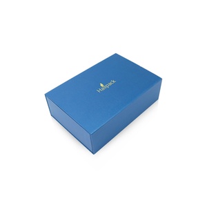 Caja de Regalo Rígida Azul de Lujo al por Mayor de Fábrica, Logotipo Personalizado en Lámina Dorada, Cierre Magnético - Product Image 4